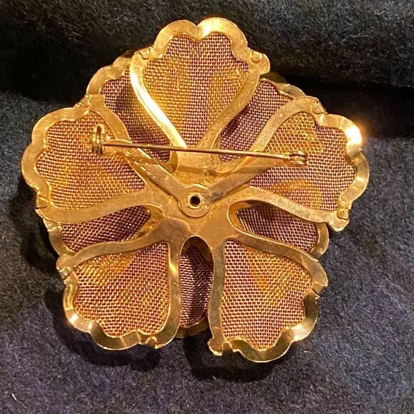 Vintage B.E.D Mesh Petal Flower Brooch Pin - Picture 10 of 10